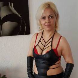 Huren Leipzig - Hobbyhure Ariana 35 Jahre aus Leipzig