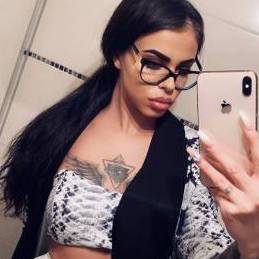 Huren Köln - Hobbyhure Adriana 22 Jahre aus Köln