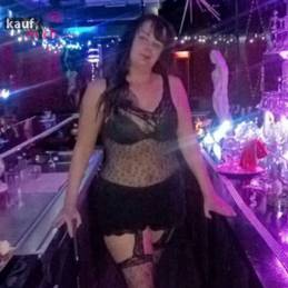 Huren Hamburg - Hobbyhure Carmen 36 Jahre aus Hamburg