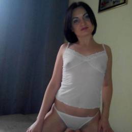 Huren Berlin - Hobbyhure Luisa 24 Jahre aus Berlin