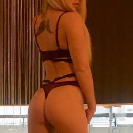 Huren Köln - Hobbyhure Tessa 25 Jahre aus Köln