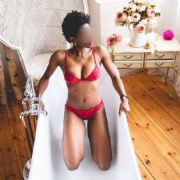 Huren Berlin - Hobbyhure Tara 26 Jahre aus Berlin