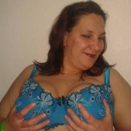 Huren Berlin - Hobbyhure Irene 34 Jahre aus Berlin