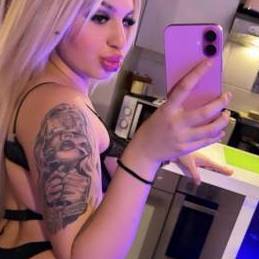 Huren Elmshorn - Hobbyhure Melina 22 Jahre aus Elmshorn