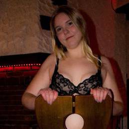 Huren Dortmund - Hobbyhure DirtyDenise18 18 Jahre aus Dortmund