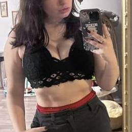 Huren Duisburg - Hobbyhure Clara 29 Jahre aus Duisburg