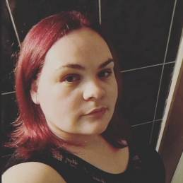 Huren Holzkirchen - Hobbyhure Malika 25 Jahre aus Holzkirchen