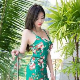 Huren Düsseldorf - Hobbyhure Kiki 22 Jahre aus Düsseldorf