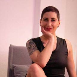 Huren Berlin - Hobbyhure Kira 28 Jahre aus Berlin