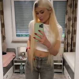 Huren Köln - Hobbyhure Masha 23 Jahre aus Köln