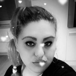 Huren Duisburg - Hobbyhure Carmen 29 Jahre aus Duisburg