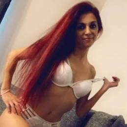 Huren Hamburg - Hobbyhure Dani 25 Jahre aus Hamburg