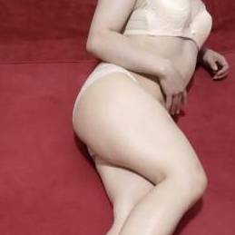 Huren Magdeburg - Hobbyhure Asia-Kami 32 Jahre aus Magdeburg