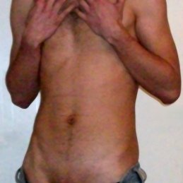 Huren Iserlohn - Hobbyhure Toyboy 21 Jahre aus Iserlohn