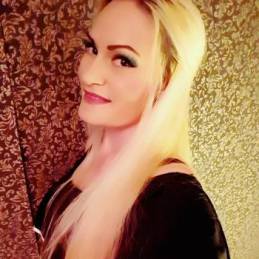 Huren Hamburg - Hobbyhure Melissa 23 Jahre aus Hamburg